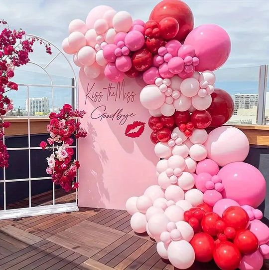 120 PCS Lush Pink & Red Latex  Balloon Garland Arch for Valentines'day, Birthday